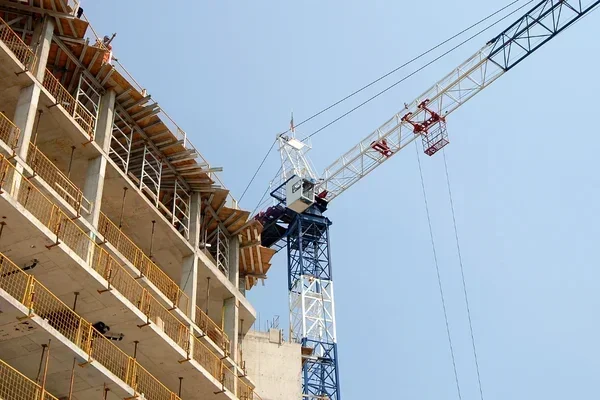 上海房建资质办理费用多少